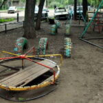 Детские площадки в Рогнединском районе оказались под вниманием прокуратуры